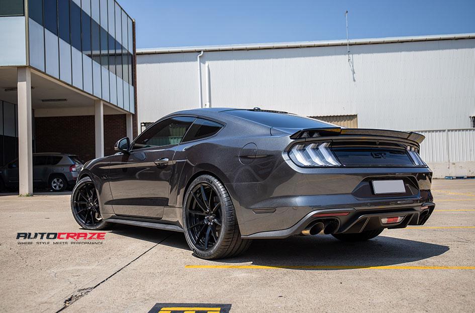 FORD MUSTANG SECTOR SATIN BLACK